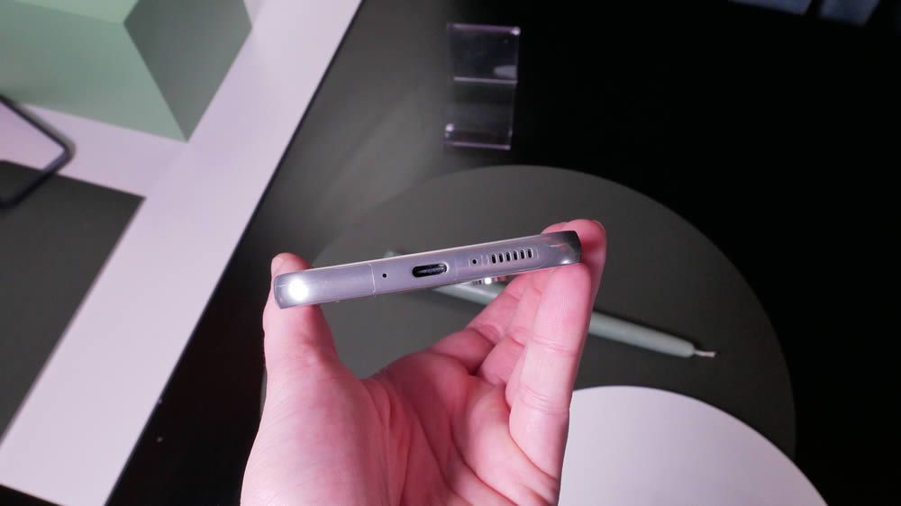 Comment régler le problème de batterie qui ne charge pas sur le Galaxy A34 ?